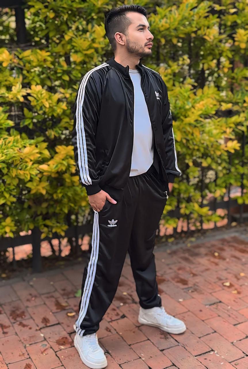 gid://shopify/MediaImage/24692644872286